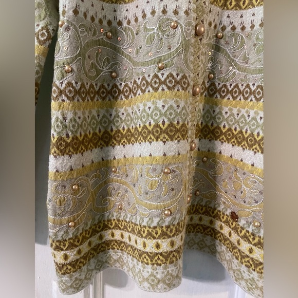 EUC Stylish Beige and Yellow Embellished Cardigan Size XXL - Picture 9 of 11